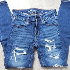 AEO / distressed jegging